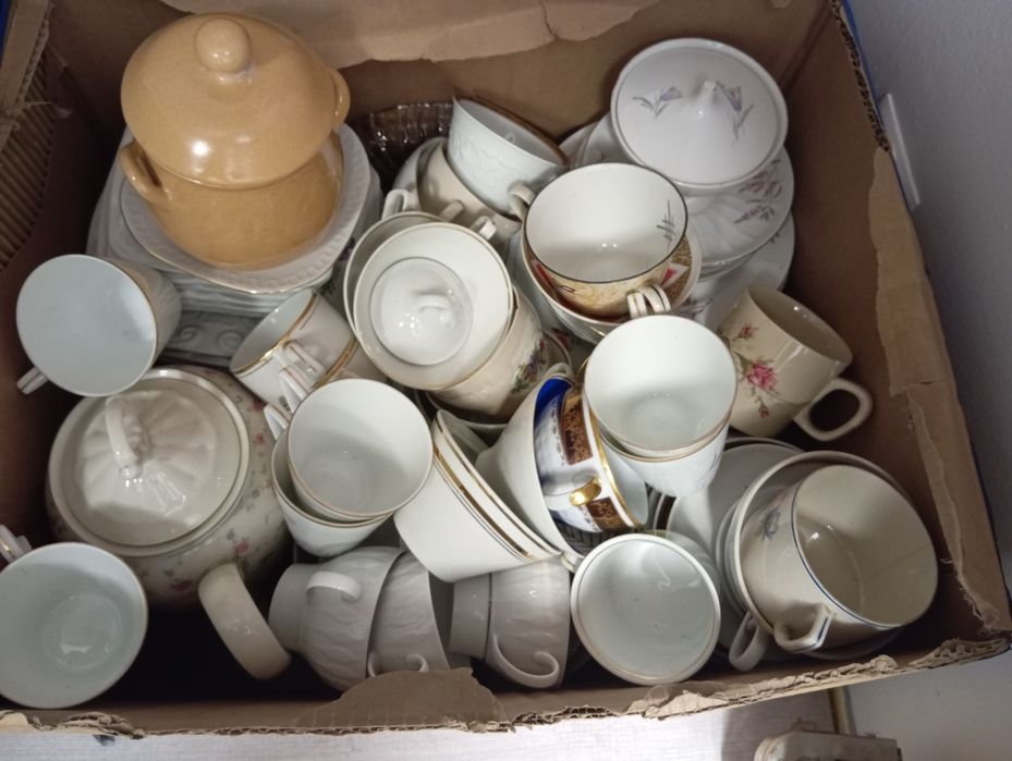 Szkło Porcelana Kryształy Mystery Mix Box