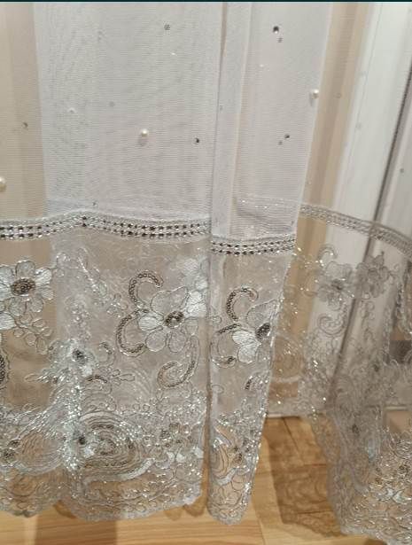 Firany ze srebrną gipiurą i perełkami 220x400cm
