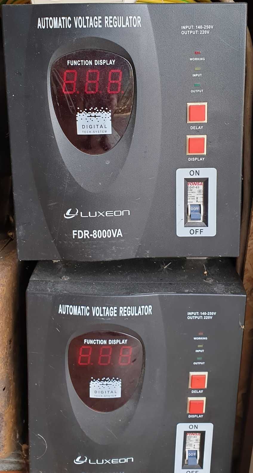 Стабилизатор напряжения LUXEON FDR-8000VA