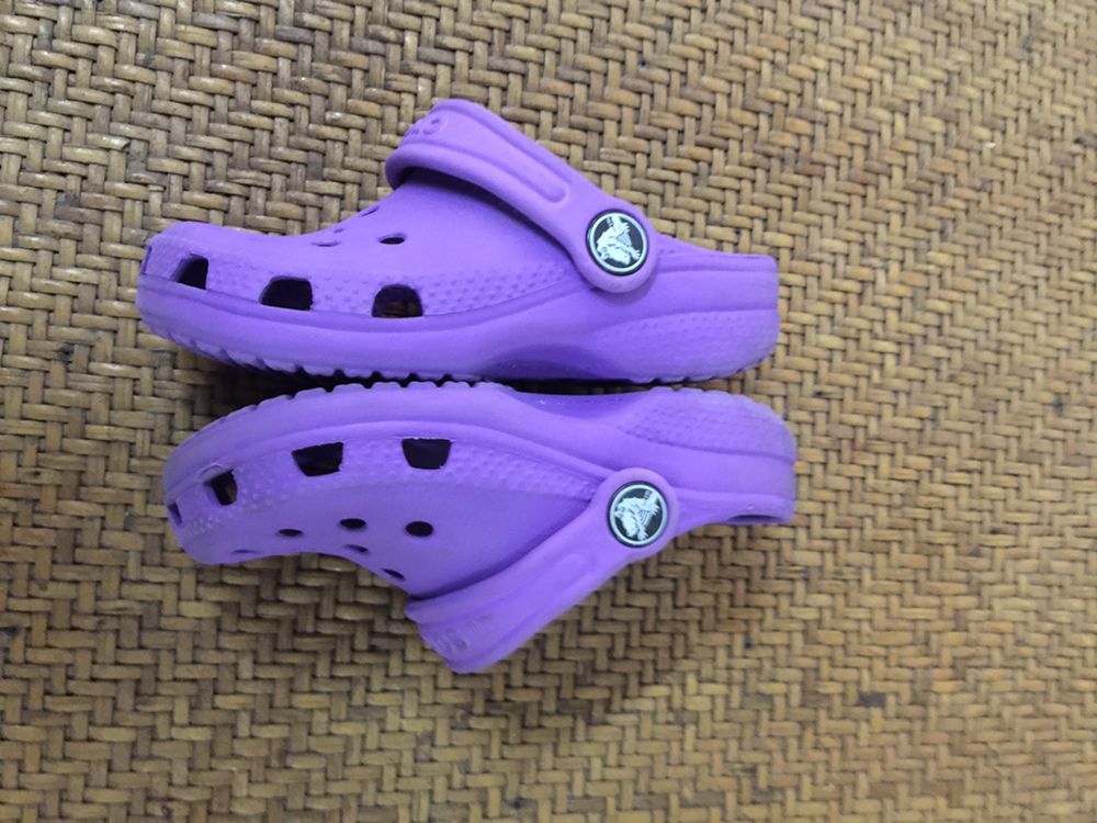 Детские тапки Crocs оригинал 8 с 9