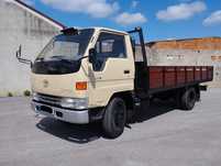 Toyota Dyna 280 caixa aberta com 217 mil kms