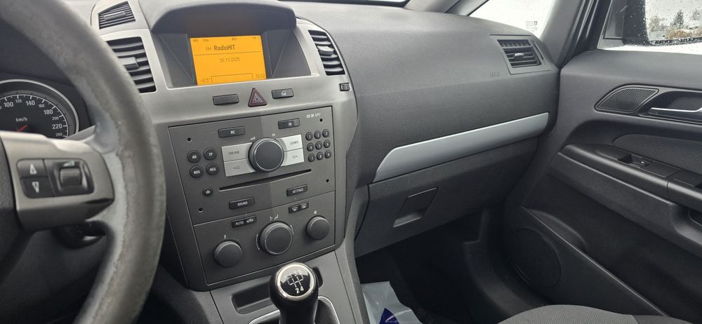 Opel Zafira B 1.8 LPG 2007r, klima 7 osobowa