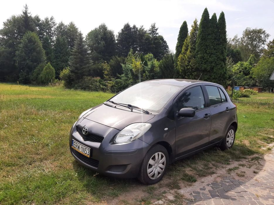 Toyota Yaris Toyota Yaris 1.0 benzyna 2010 rok