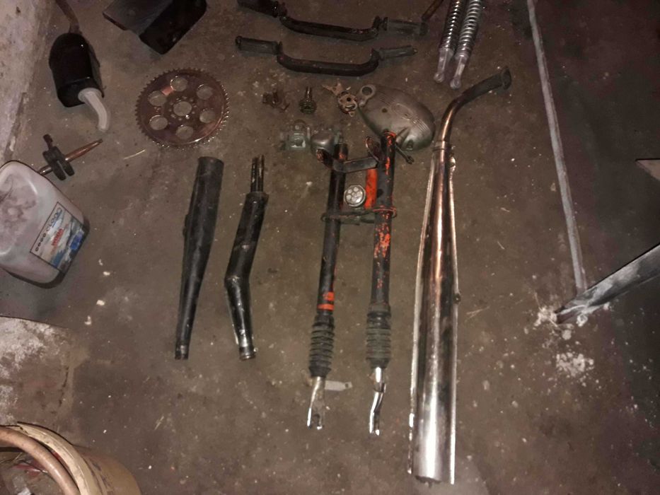 części Romet ogar 200 / 205 komar motorynka Simson silnik jawa 223