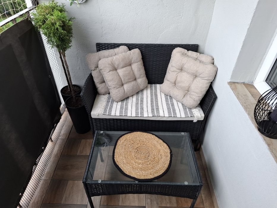 Zestaw mebli balkonowych/ogrodowych rattanowych