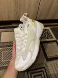 NIKE ZOOM (41) 26.5см женские