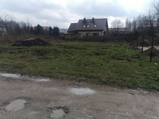 Sprzedam działkę budowlaną 710m2 Kobyłka