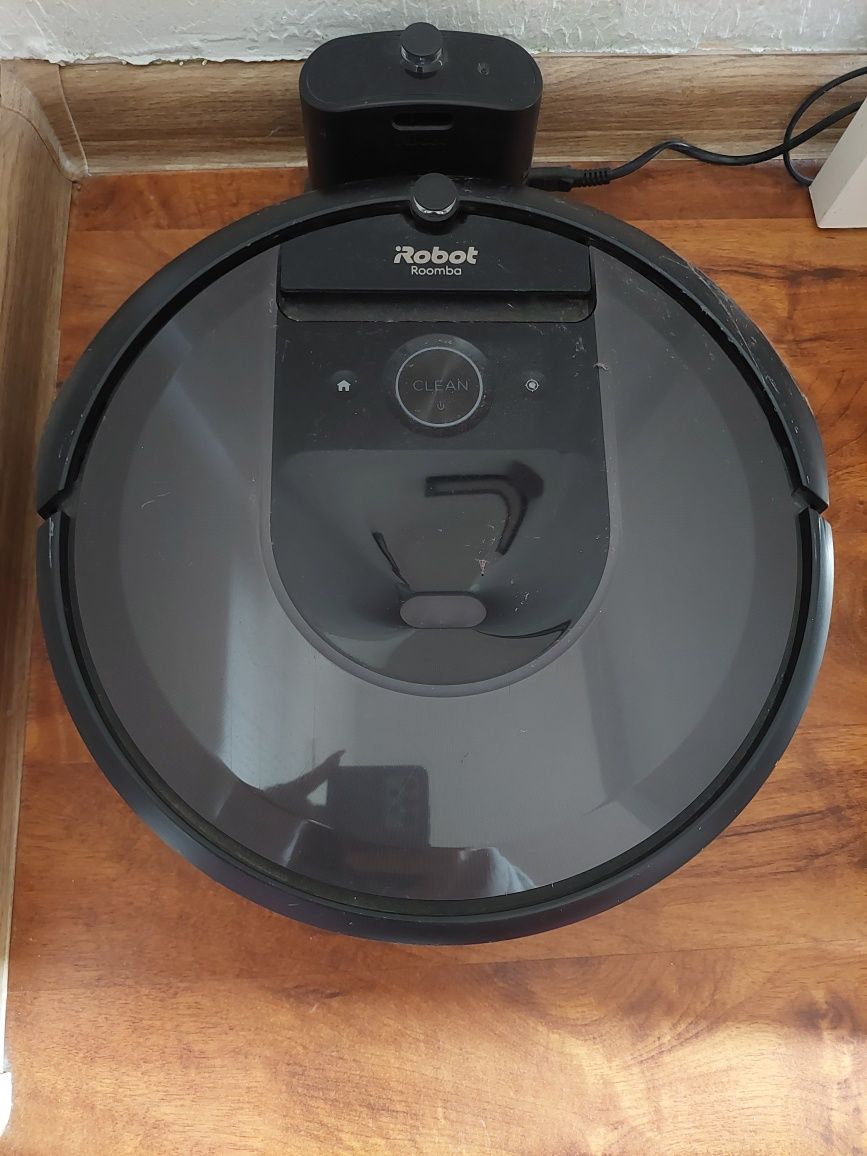 Irobot roomba i7