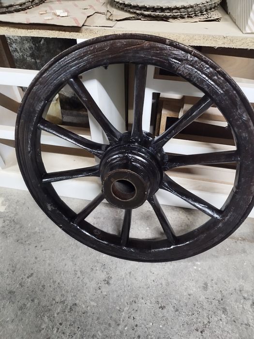 Roda de carro de bois