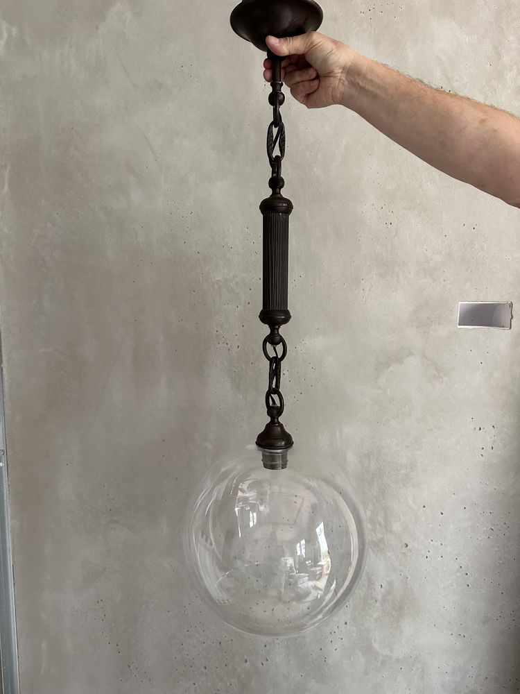 Lampa  wisząca mosiądz ze szklanym kloszem