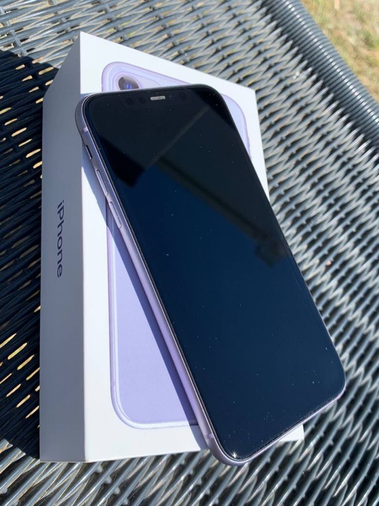 Iphone 11 256g jak nowy