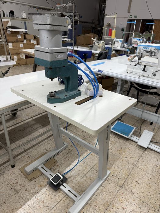 Maquina Pneumática 1 cabeça