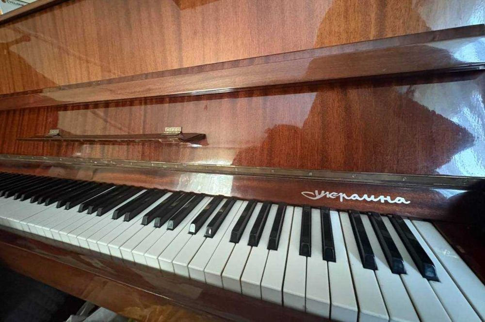 Фортепіано Україна