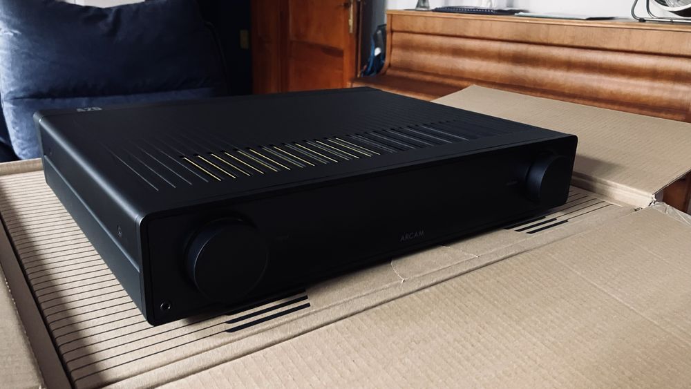 Wzmacniacz Arcam A25