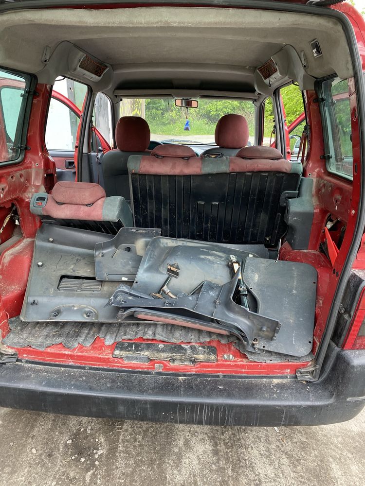 Citroen berlingo 1.4 benzyna 2000r