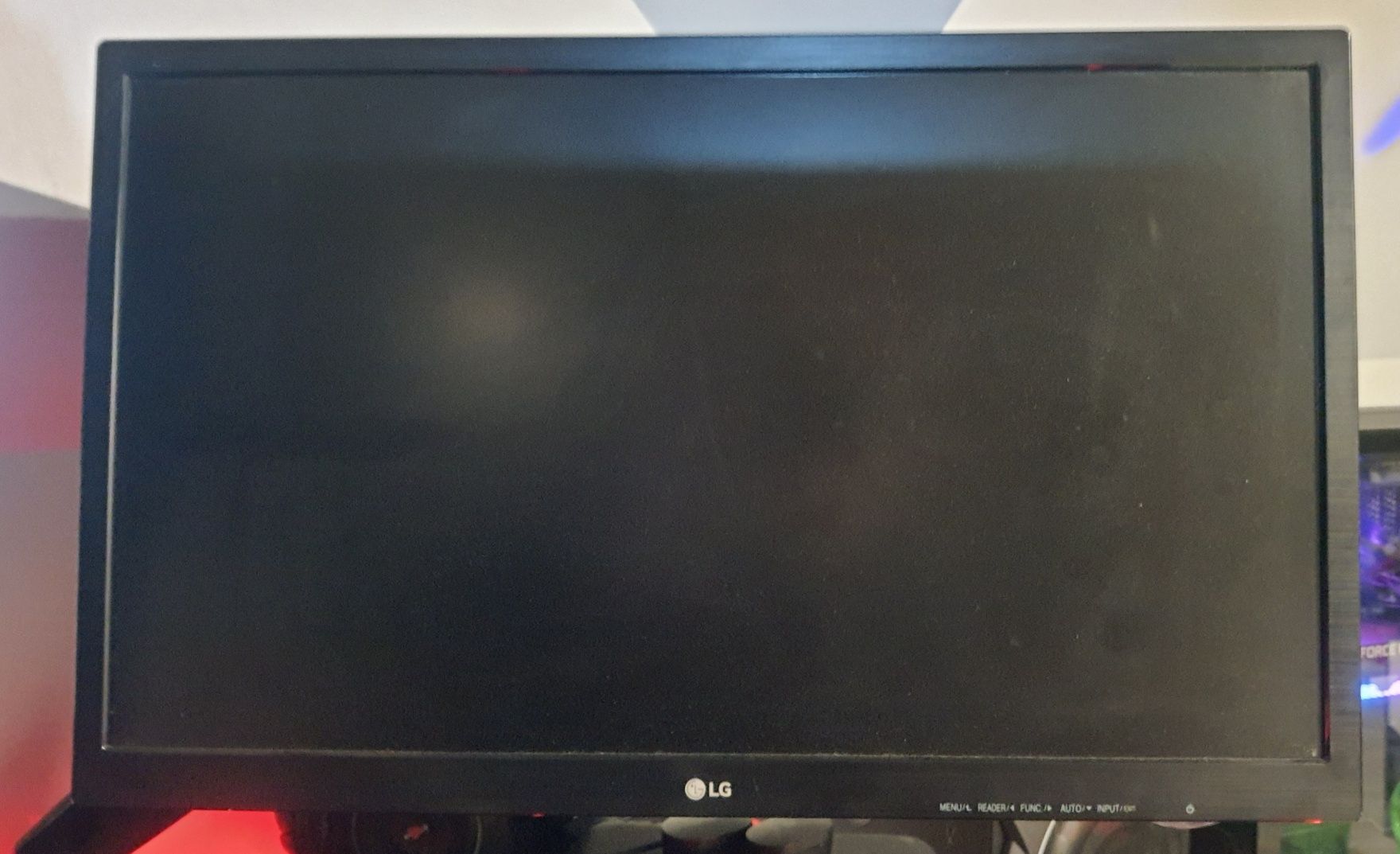 Monitor LG 24' 1080P/ 1920x1080 60Hz  *Stan Idealny*