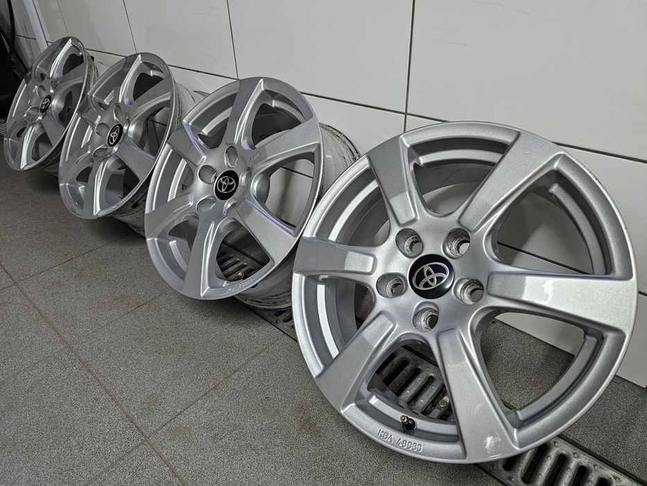 Alufelgi 16 5x114,3 ORYGToyota Auris Corolla Verso Avensis Rav4 Suzuki