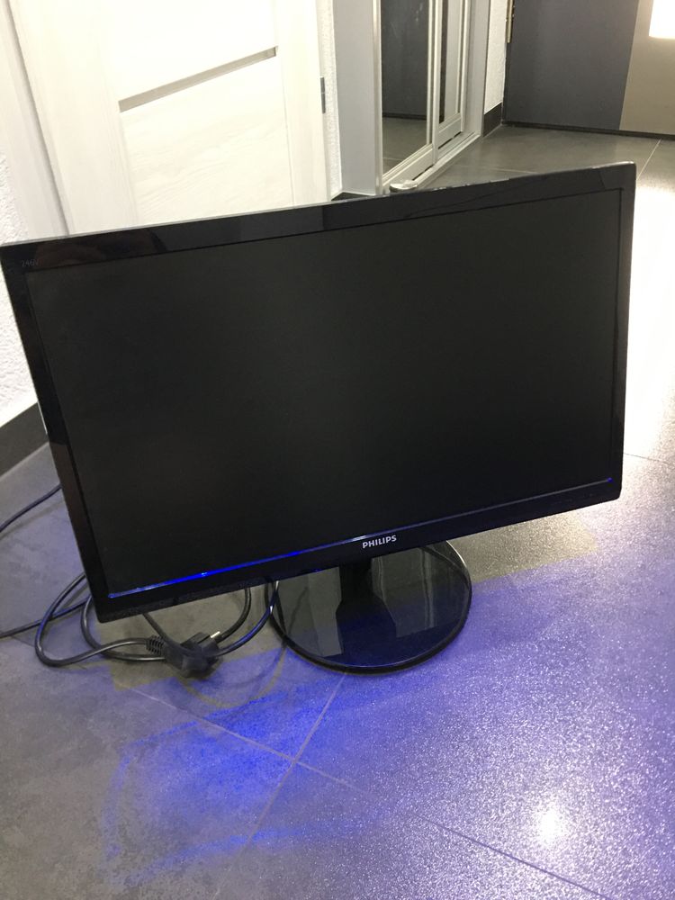 Monitor Philips 24 cal super stan