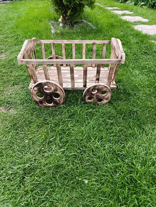 Дерев'яний декор для саду