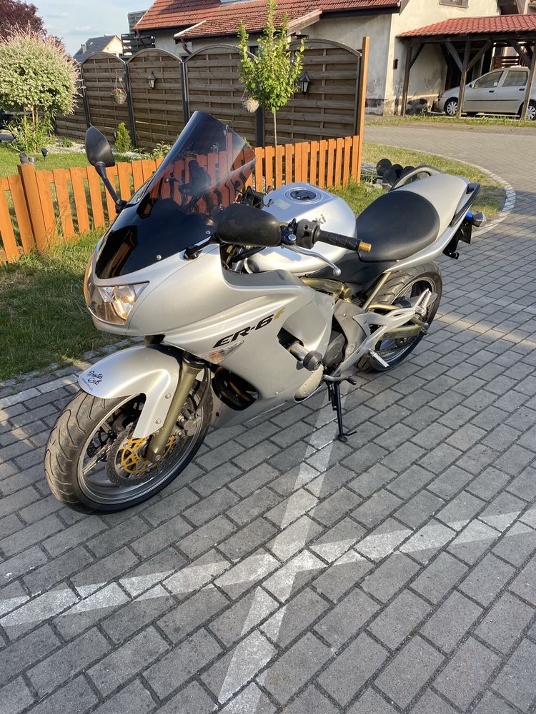 Kawasaki er6f 650cm3