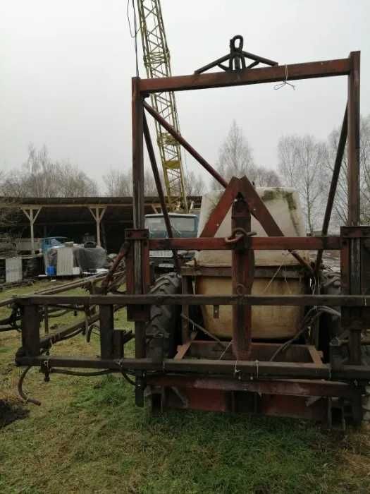 Оприскувач прицепний ОП-2000 - 18 м. в ідеальному робочому стані