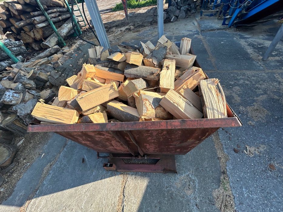 Drewno kominkowe BUK