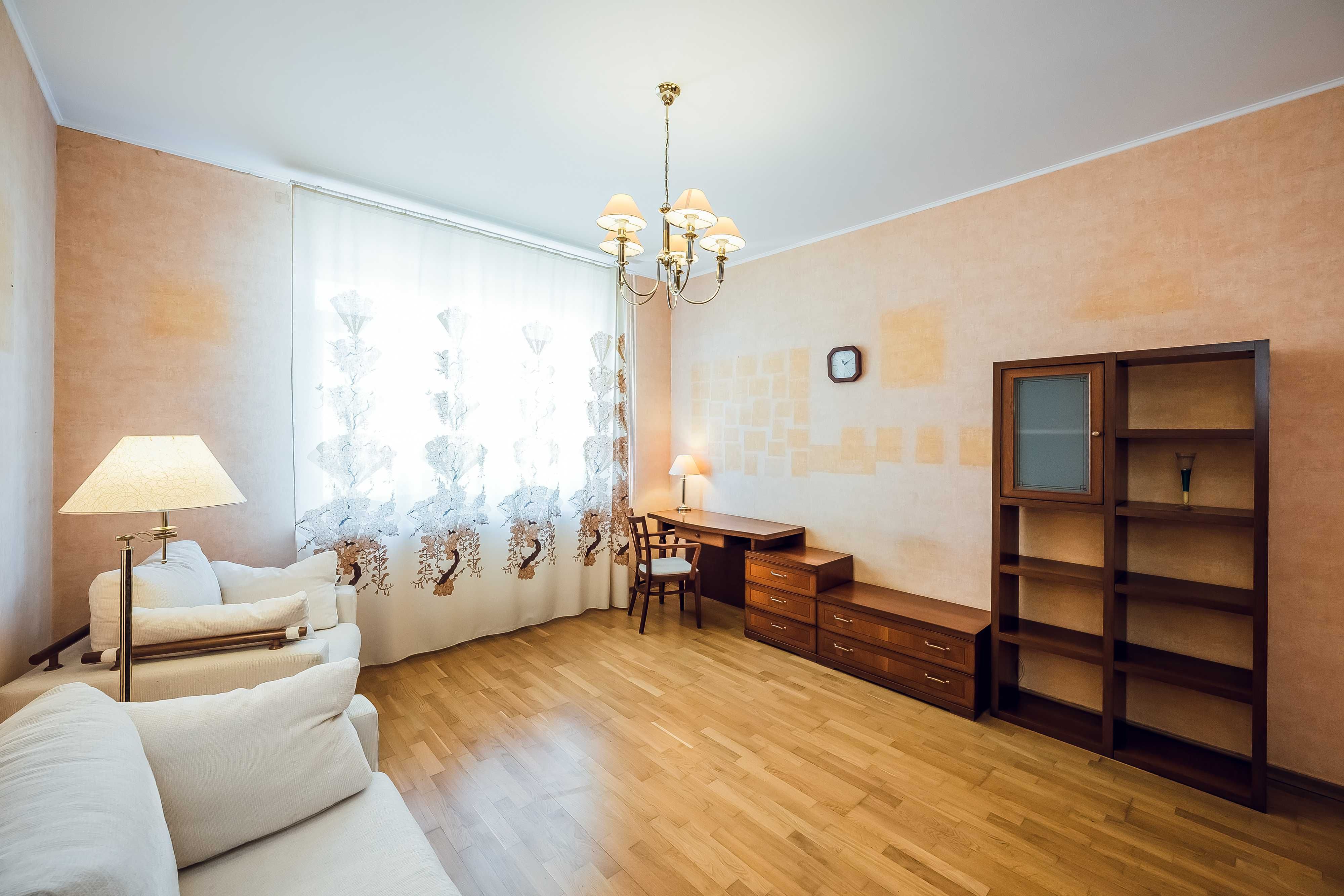 Продам 4к Квартиру КПІ без комісії