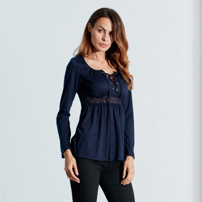 Blusa elegante, plus size com estilo medieval NOVA