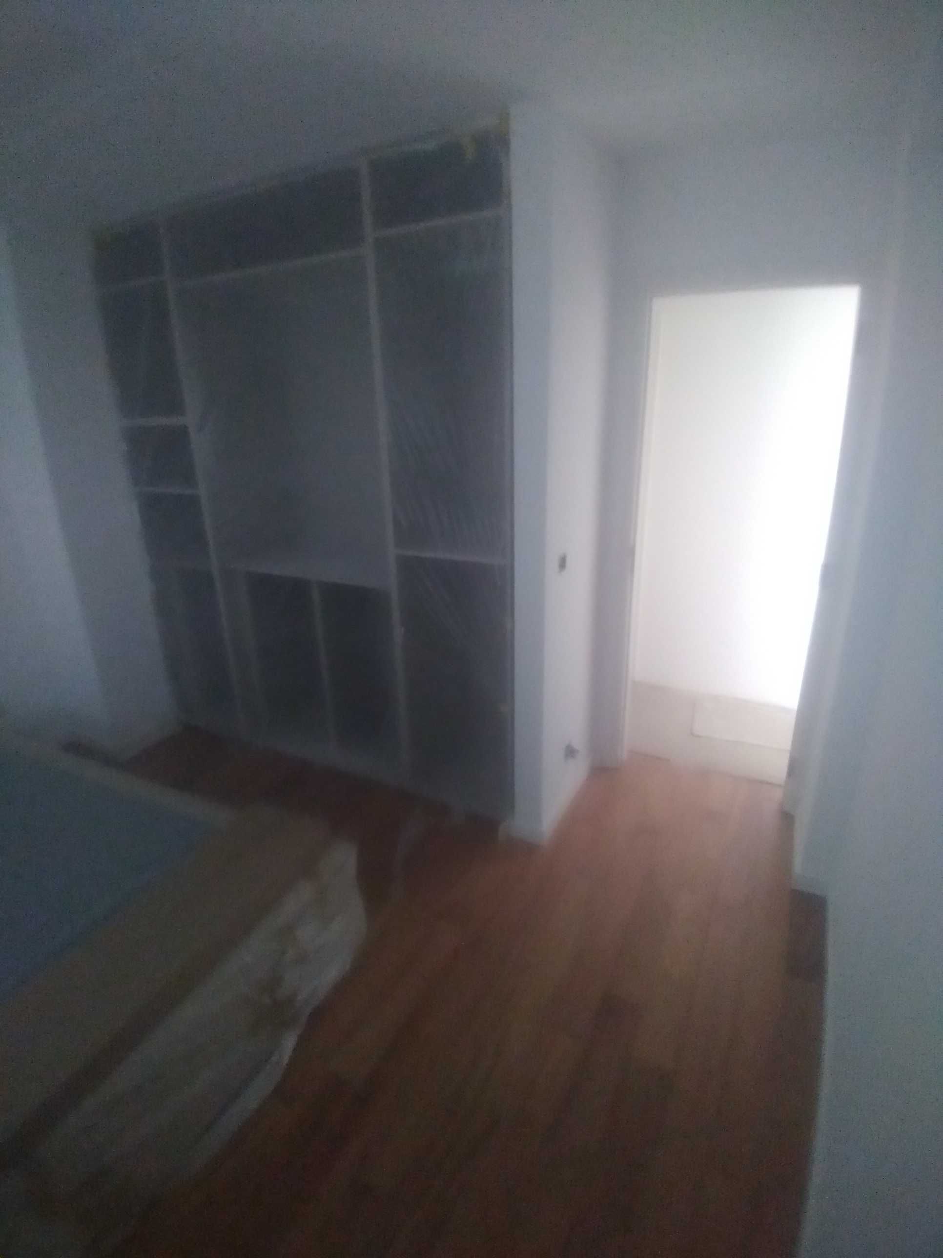 Carpinteiro de limpos procuro trabalho