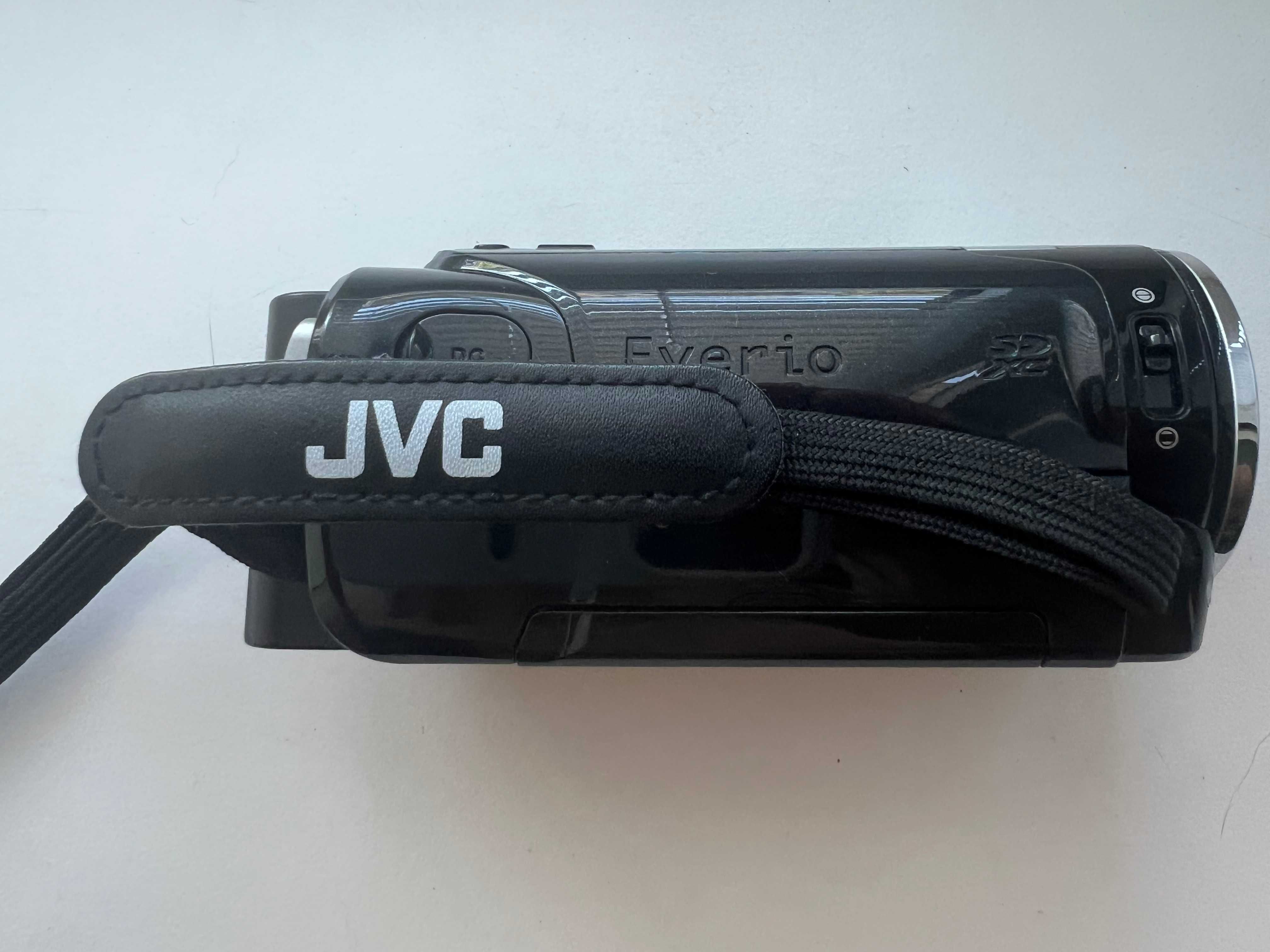 Відеокамера JVC GZ-HM445 Black