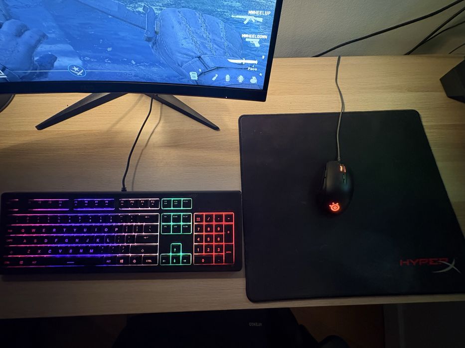 Vendo Setup completo( Headphones Hyp Cloud 2, Rival 110 e Apex 150)