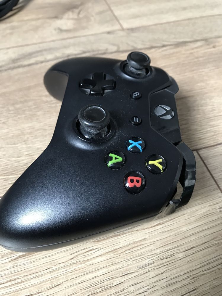 xbox one model 1540