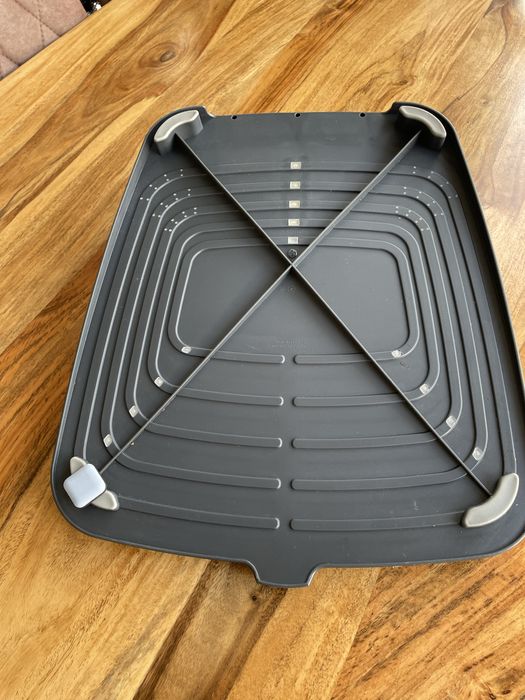 Ociekacz do naczyń marki Joseph Joseph, model Arena