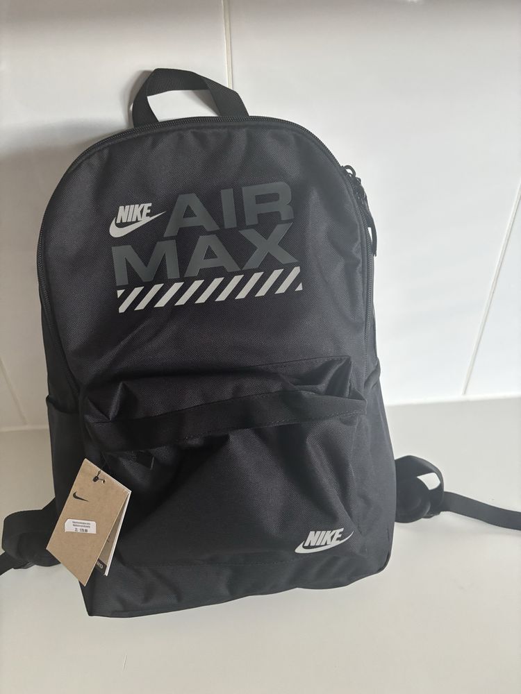 Plecak Nike air max new 42’ pro