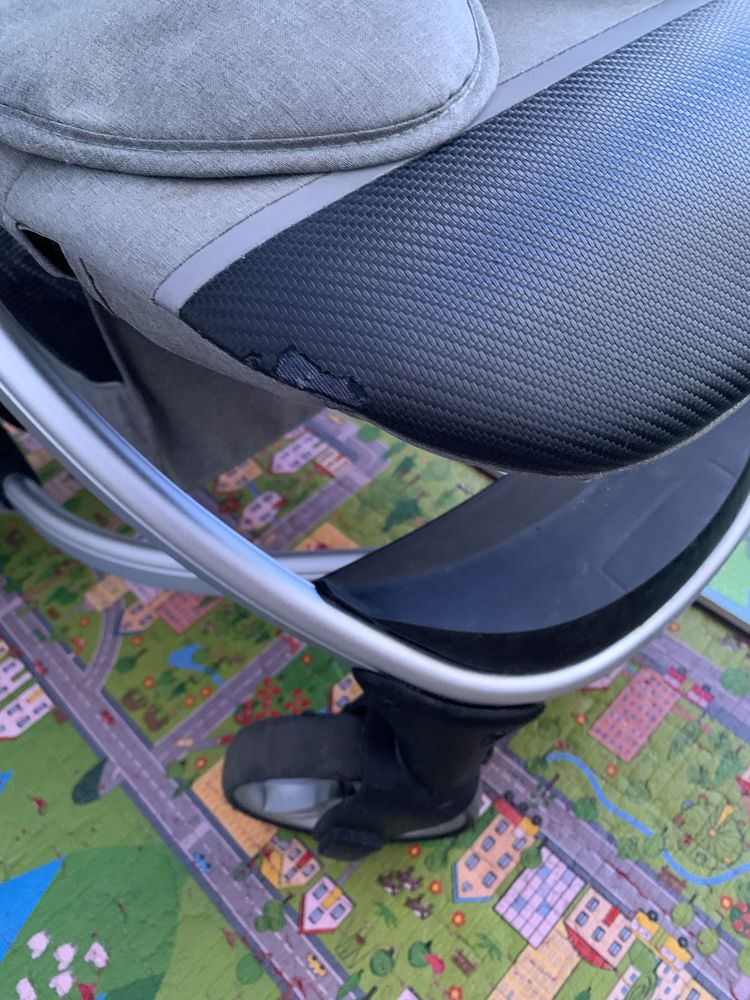 Прогулянкова коляска Carrello vista