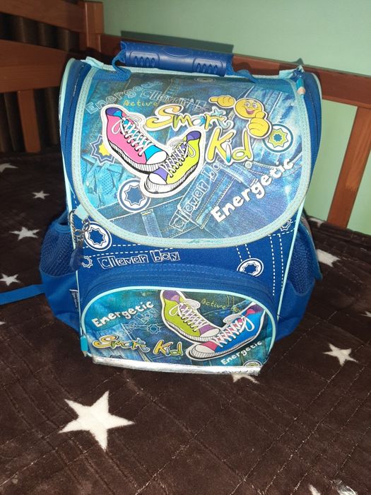 шкільний рюкзак в ідеальному стані