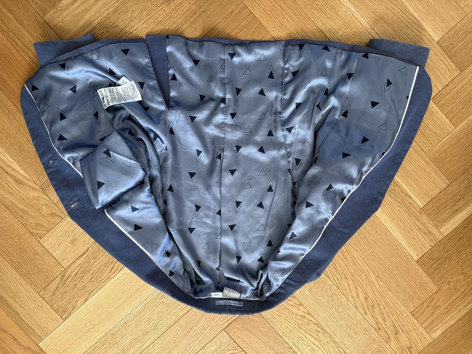 Garnitur niebieski rozm. 116 122 dla chłopca marynarka spodnie lidl