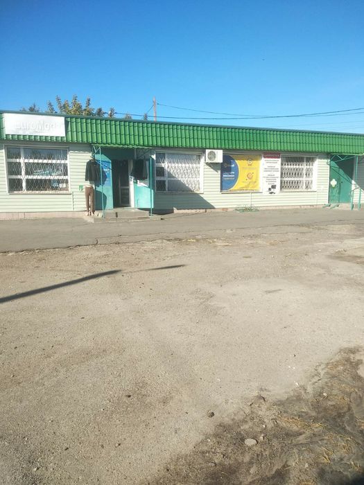 Продам окреме приміщення в Близнюках Лозівський району Харківської обл