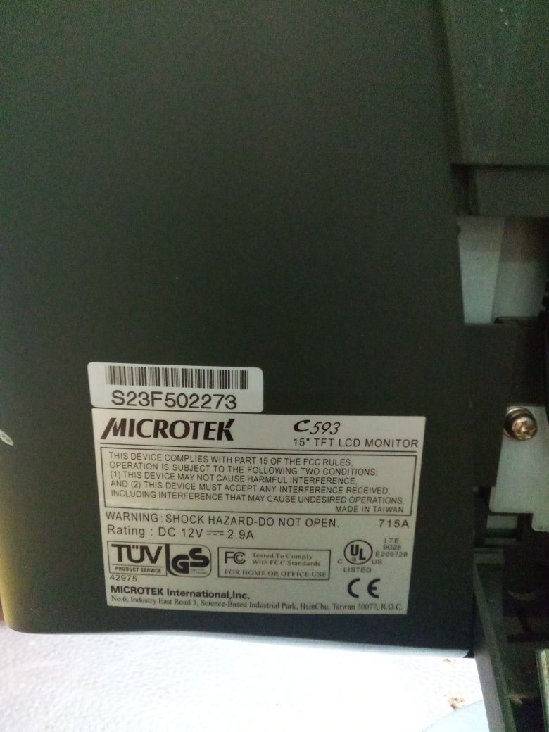Монітор 15" TFT LCD Microtek C593