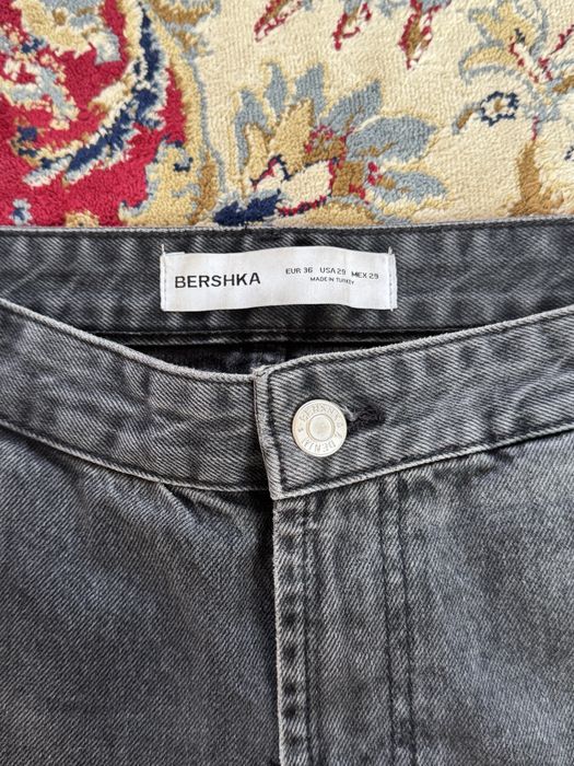 Джинси bershka skater fit, 36 розмір