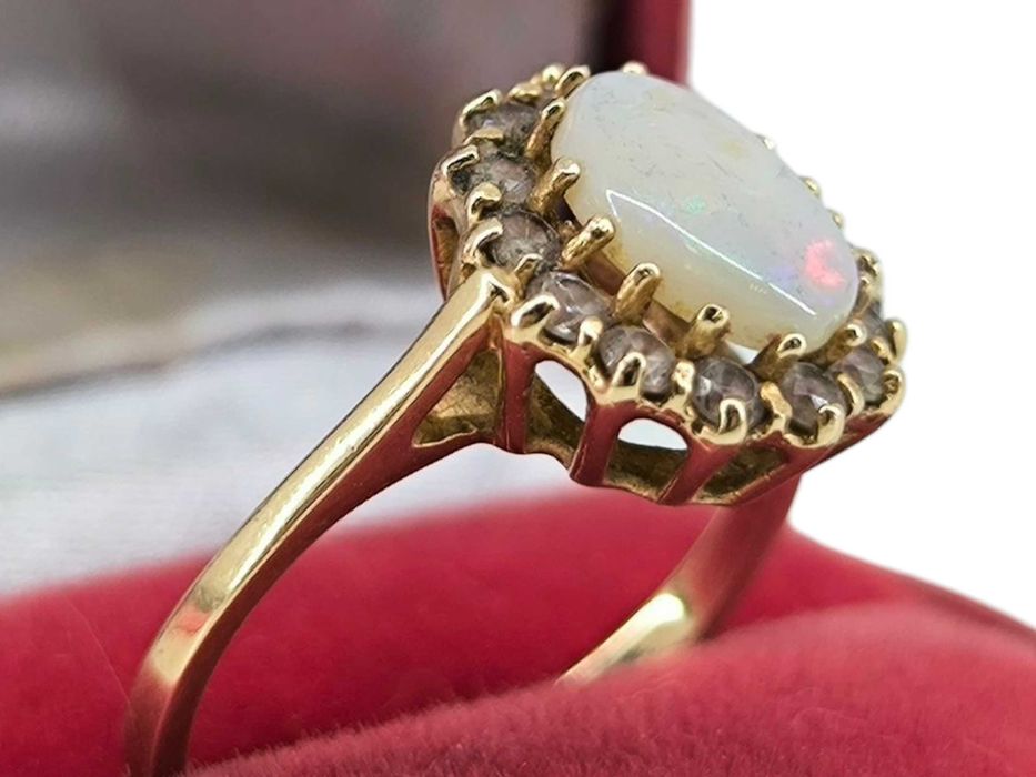PIĘKNY złoty PIERŚCIONEK z eleganckim oczkiem  2,92G 585