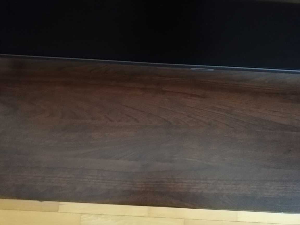 Mesa de TV em castanho Wenge (IKEA) (BAIXA DE PREÇO)
