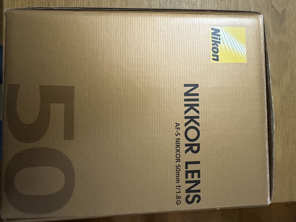 Objetiva Nikkor 50mm 1.8