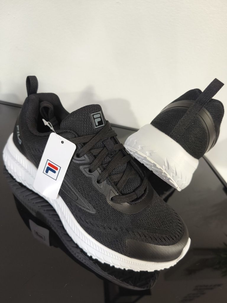 Tênis fila original 36.5 novos ler anúncio