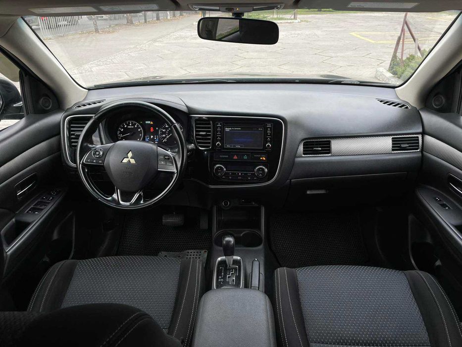 Mitsubishi Outlander 2015р 2,4 Повний привід! Обмін! Розстрочка!