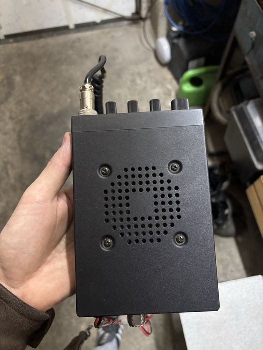 cb radio uniden pro 520 xl