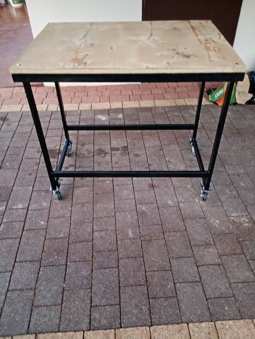 Stolik warsztatowy,jezdny