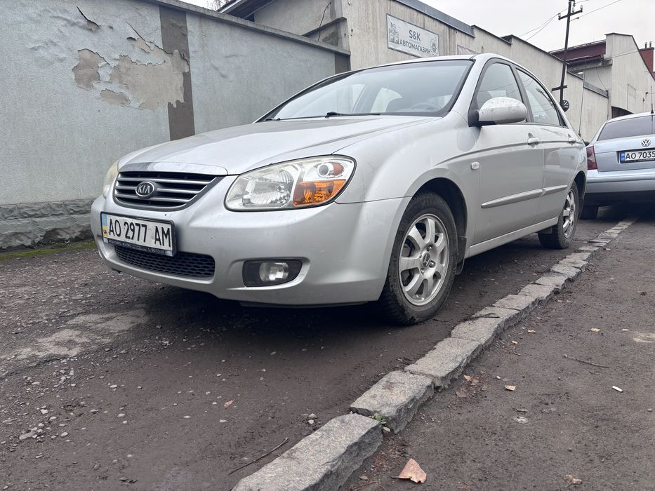 Продам Kia Cerato