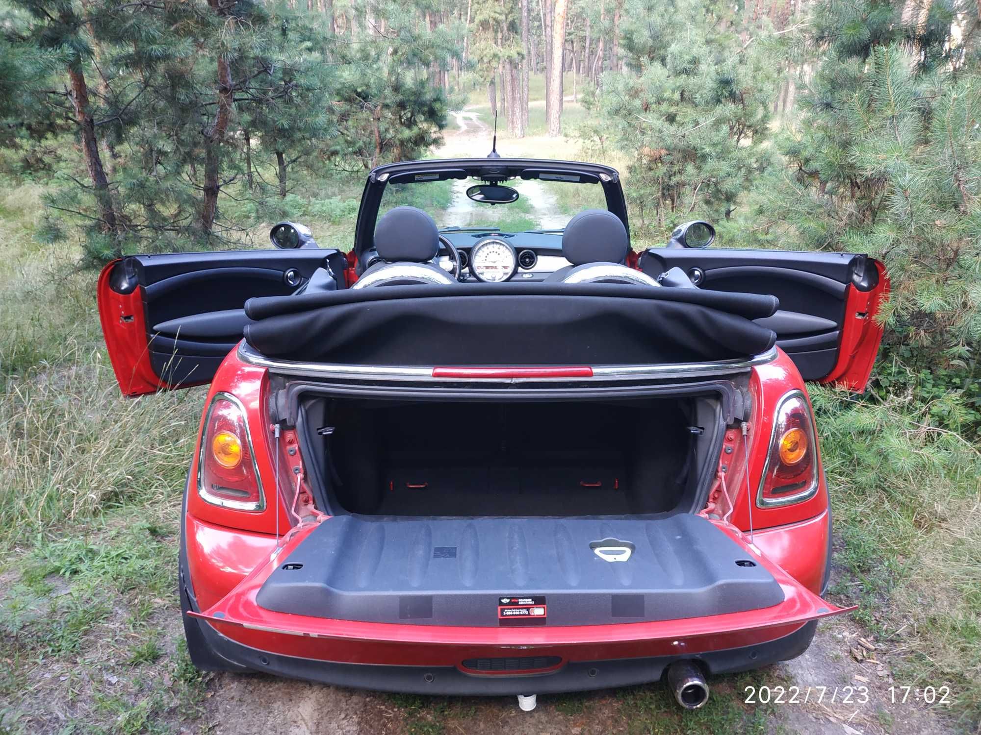 MINI Cooper Cabrio