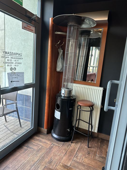 PROMIENNIK GAZOWY Parasol Gazowy Tarasowy Ogrzewacz